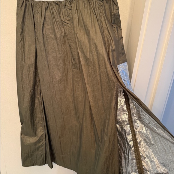Ganni Olive Crinkle Midi Skirt - Picture 4 of 8